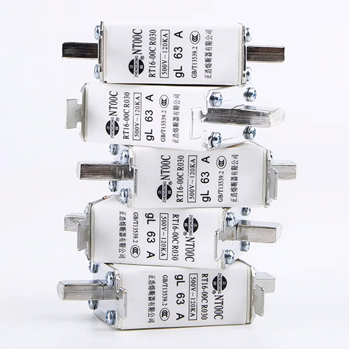 ที่กำหนดเองขายส่งแรงดันต่ำ NT00C AC ฟิวส์ลิงค์มีดใบมีดเล็กความจุสูงทำลายทองแดง 100A CE