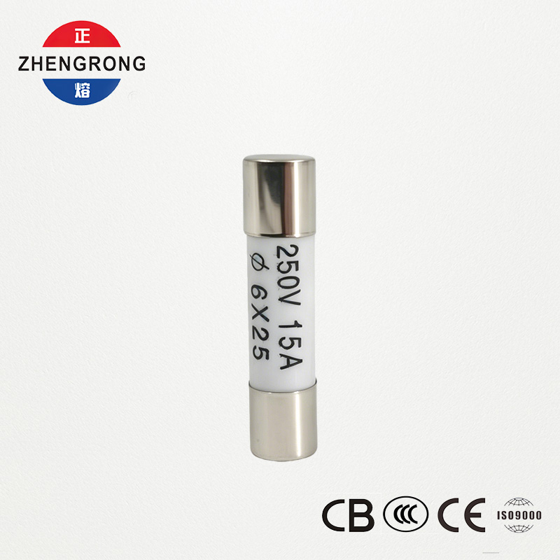 ฟิวส์ R057 15A ขนาด 6*25 มม. ประสิทธิภาพสูงสำหรับผู้ซื้อจำนวนมาก